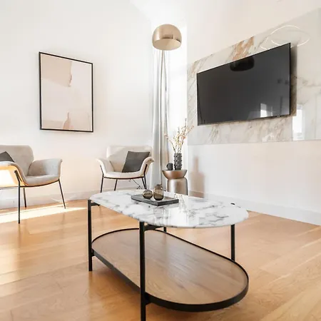 Apartment Penthouse With Terrace And Cathedral Views By Rems *